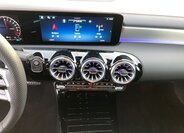 Mercedes-Benz CLA Kombi 1,3 l 120 kw
