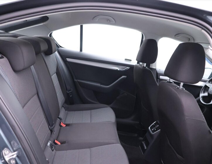 Škoda Octavia Liftback 1,6 l 77 kw