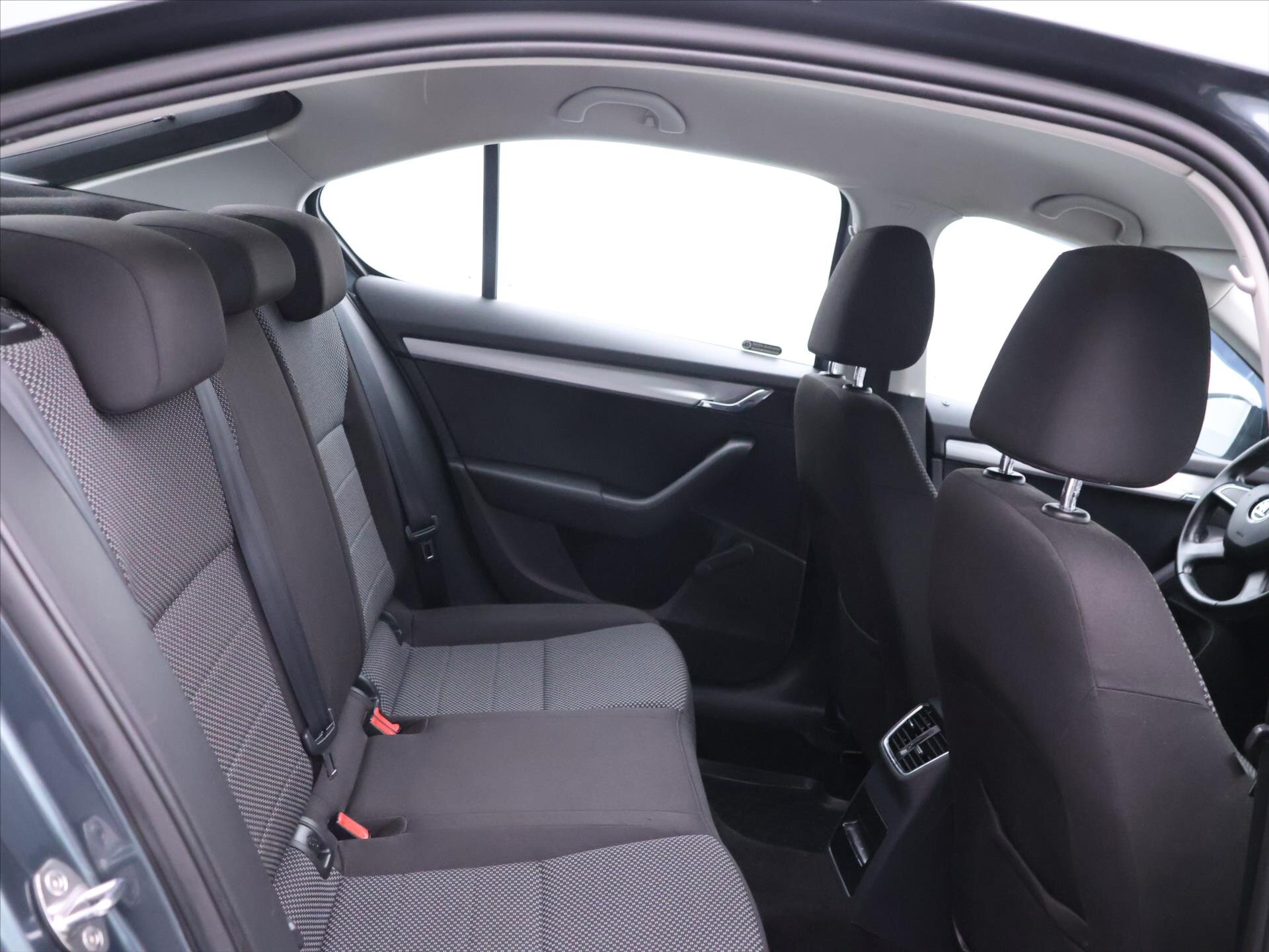 Škoda Octavia Liftback 1,6 l 77 kw