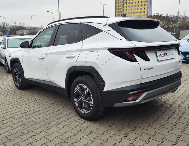 Hyundai Tucson SUV 1,6 l 118 kw