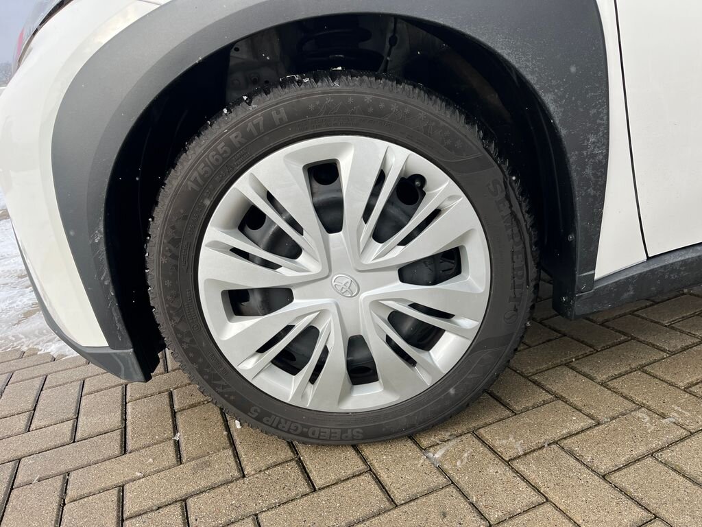 Toyota Aygo Hatchback 998,0 53 kw