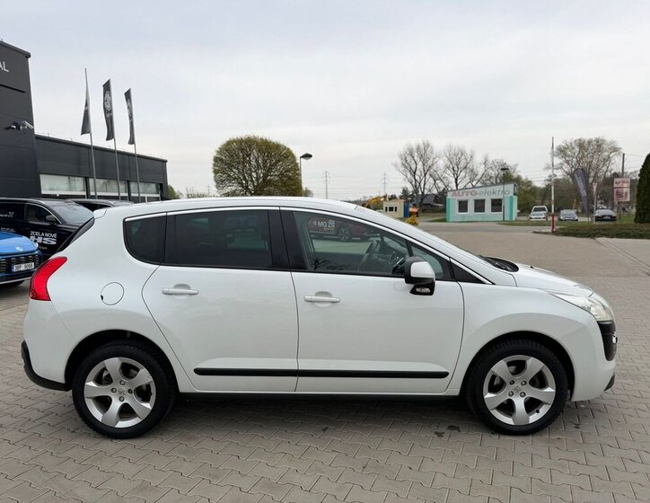 Peugeot 3008 MPV 1,6 l 88 kw