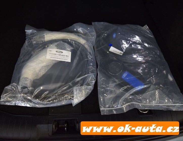 Ford Kuga SUV 2,5 l 165 kw