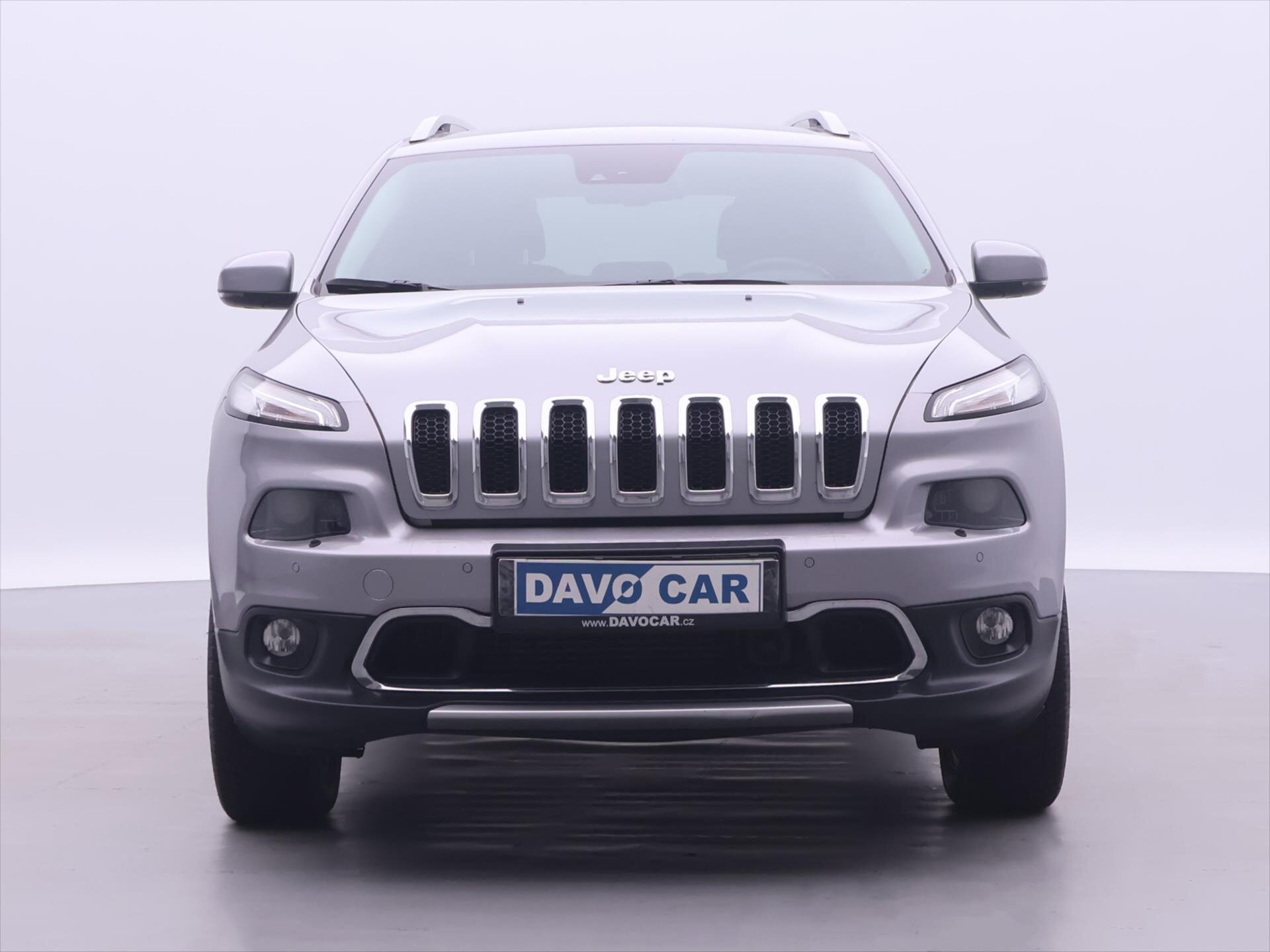 Jeep Cherokee SUV / Terénní 2,2 l 147 kw