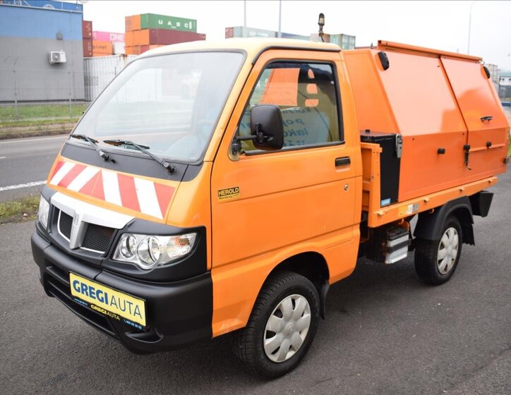 Piaggio Porter Sklápěč 1,3 l 52 kw