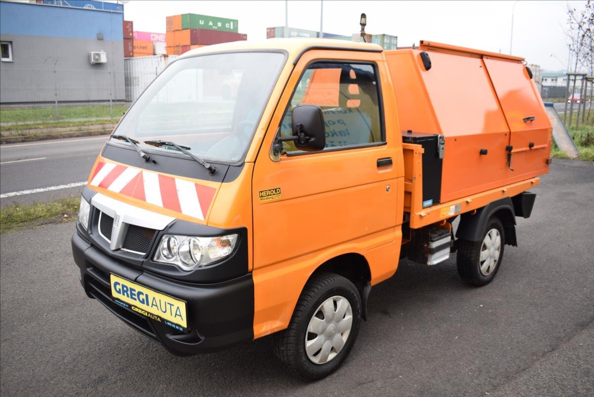 Piaggio Porter Sklápěč 1,3 l 52 kw