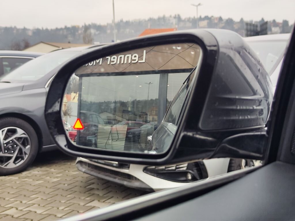 Mercedes-Benz Třídy E Sedan 3,0 l 190 kw