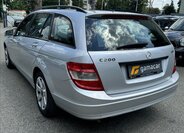 Mercedes-Benz Třídy C Kombi 2,1 l 100 kw