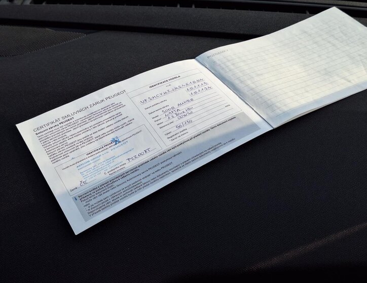 Peugeot 3008 SUV / Terénní 1,5 l 96 kw