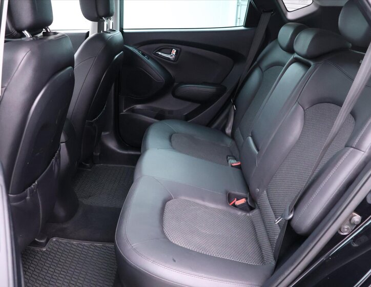 Hyundai ix35 SUV 2,0 l 120 kw