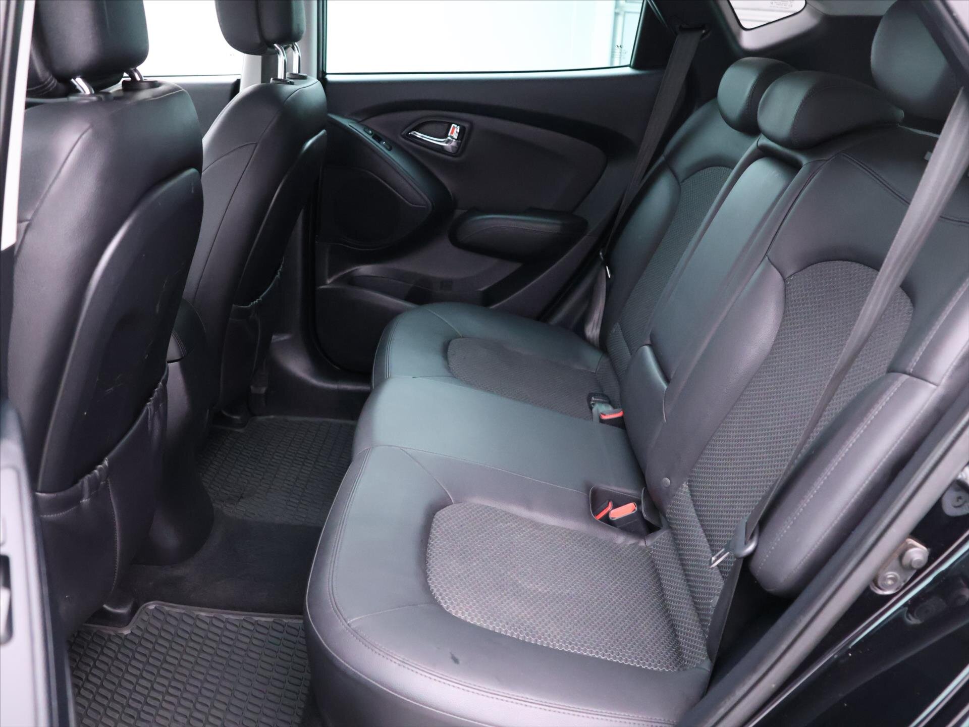 Hyundai ix35 SUV 2,0 l 120 kw