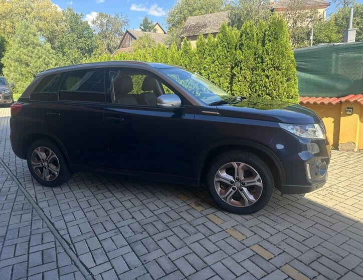 Suzuki Vitara 2