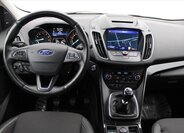 Ford Kuga SUV 1,5 l 110 kw