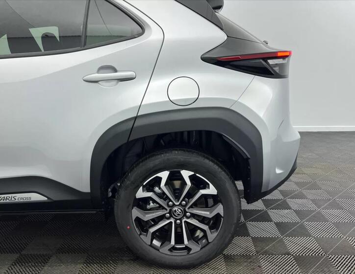 Toyota Yaris Cross 6