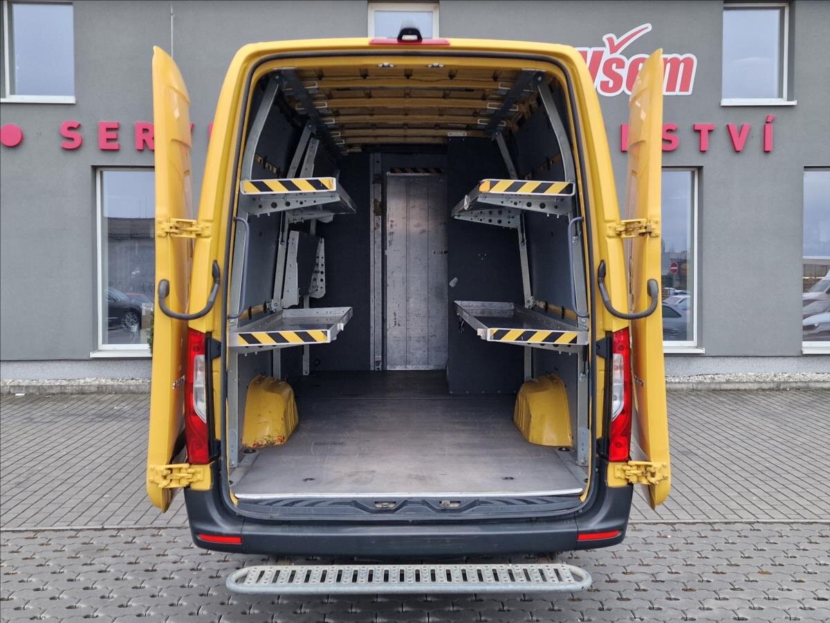 Mercedes-Benz Sprinter Skříň 2,1 l 105 kw