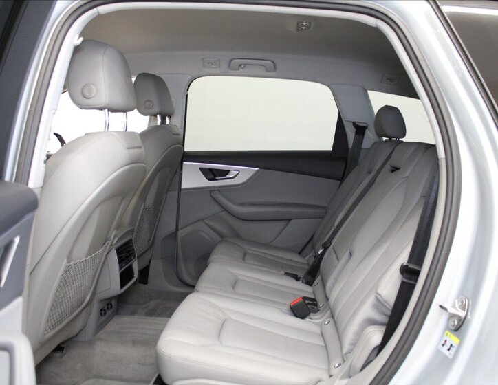 Audi Q7 SUV / Terénní 3,0 l 170 kw