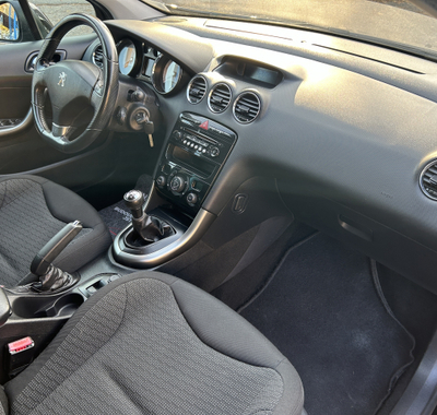 Peugeot 308 34