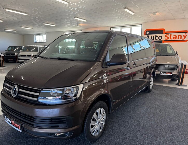 Volkswagen Caravelle 1