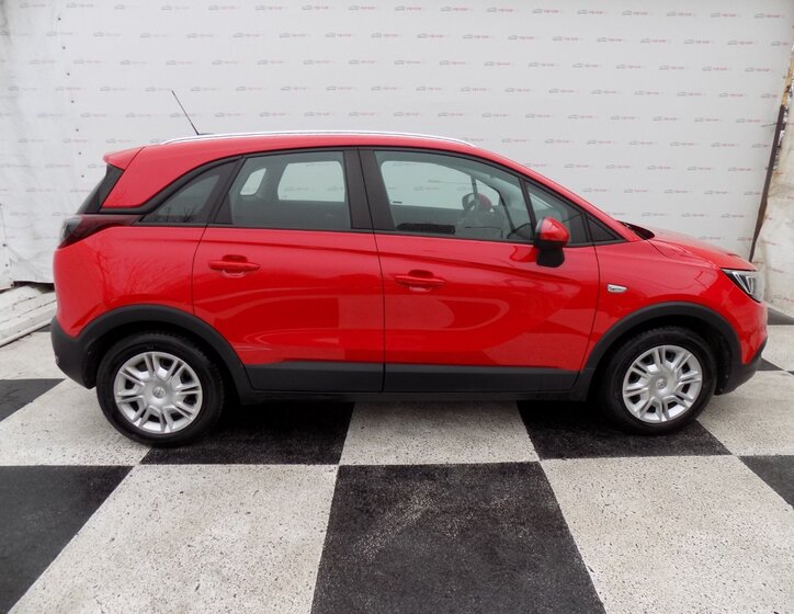 Opel Crossland X SUV 1,2 l 60 kw