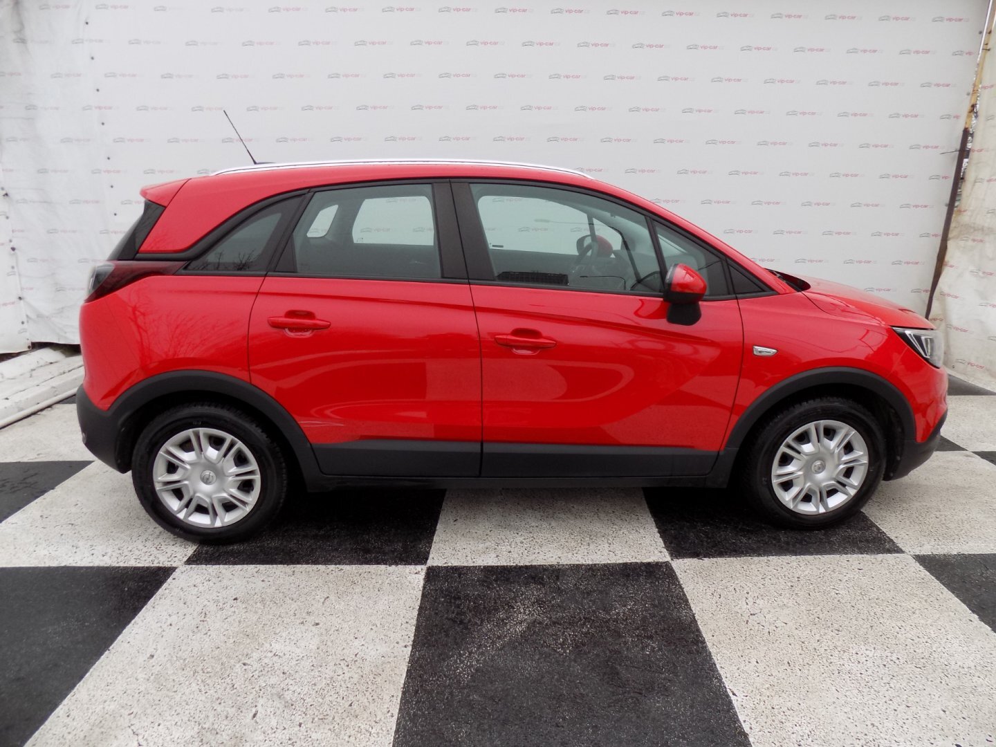 Opel Crossland X SUV 1,2 l 60 kw