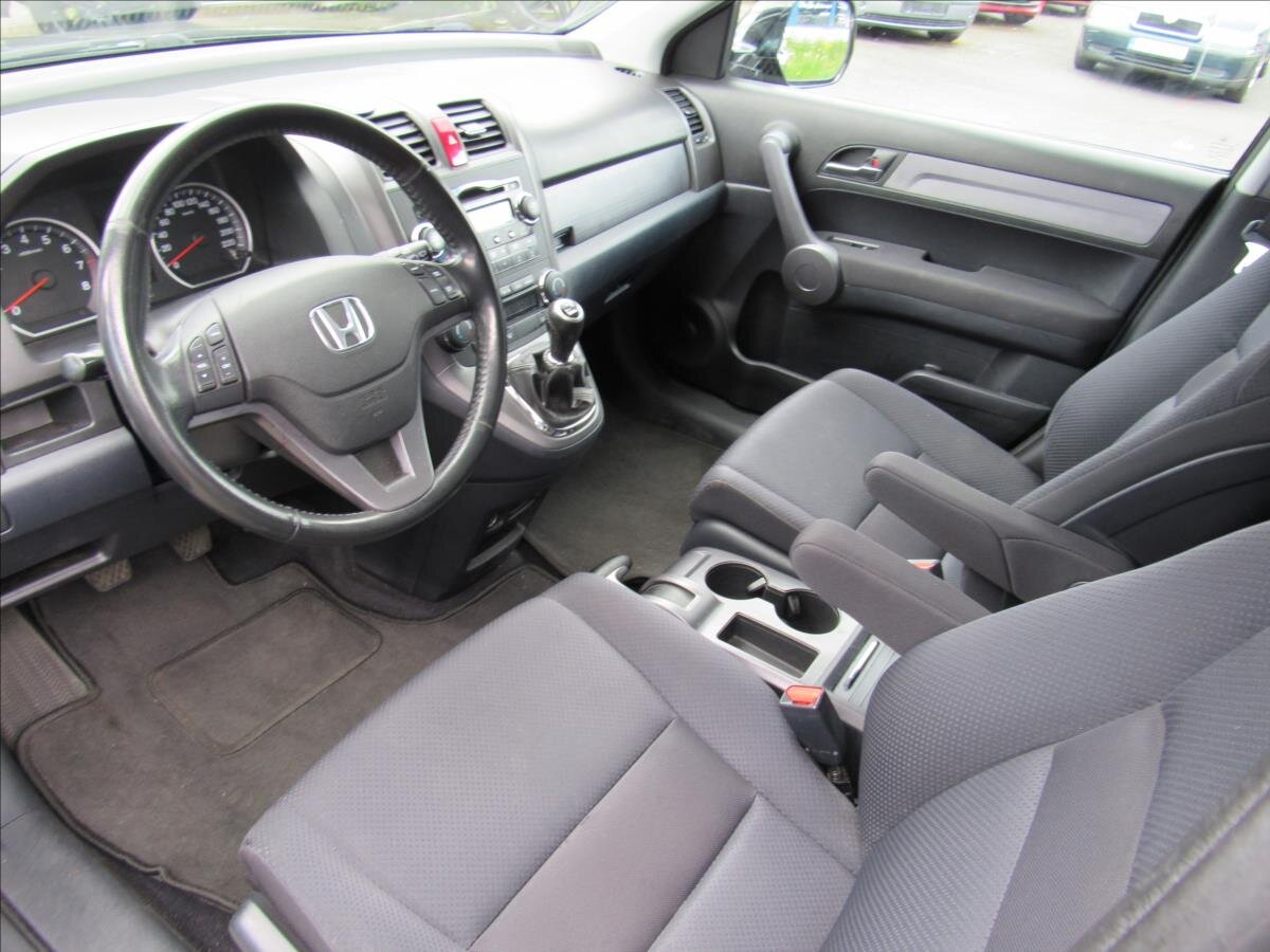 Honda CR-V SUV / Terénní 2,0 l 110 kw