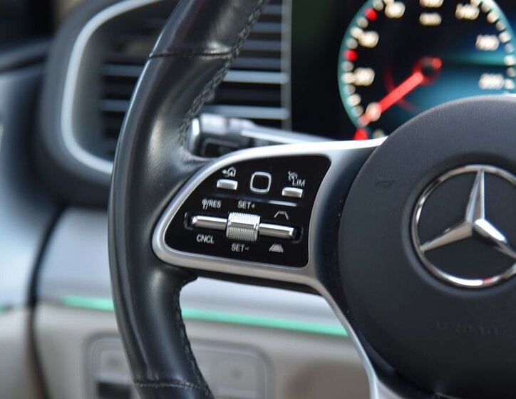 Mercedes-Benz GLE 29