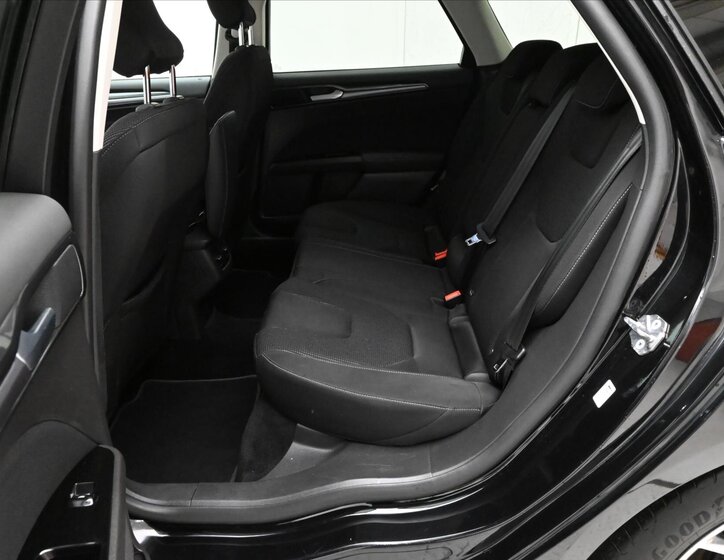 Ford Mondeo Kombi 2,0 l 140 kw