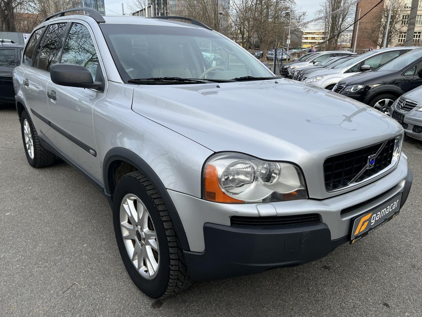 Volvo XC90 SUV 2,4 l 120 kw