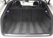 Audi Q8 SUV 3,0 l 210 kw