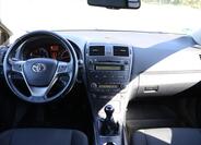 Toyota Avensis 23