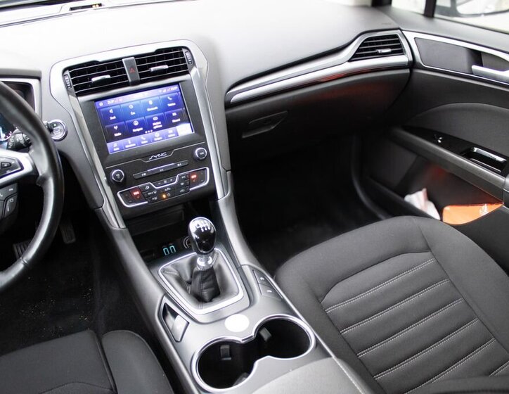 Ford Mondeo Kombi 2,0 l 88 kw