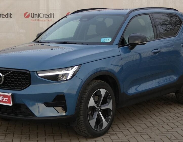 Volvo XC40 SUV / Terénní 2,0 l 120 kw