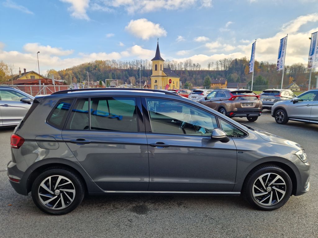 Volkswagen Golf Sportsvan