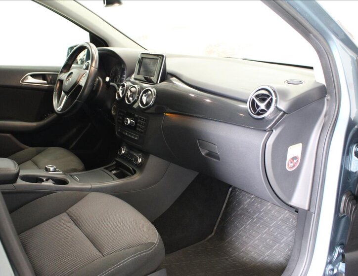 Mercedes-Benz Třídy B Kombi 1,6 l 90 kw