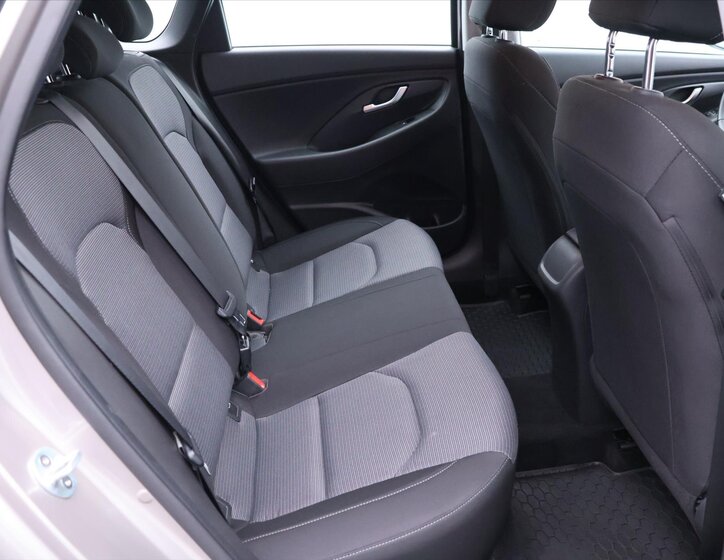 Hyundai i30 Hatchback 1,4 l 73 kw