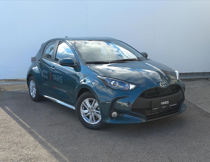 Toyota Yaris 5