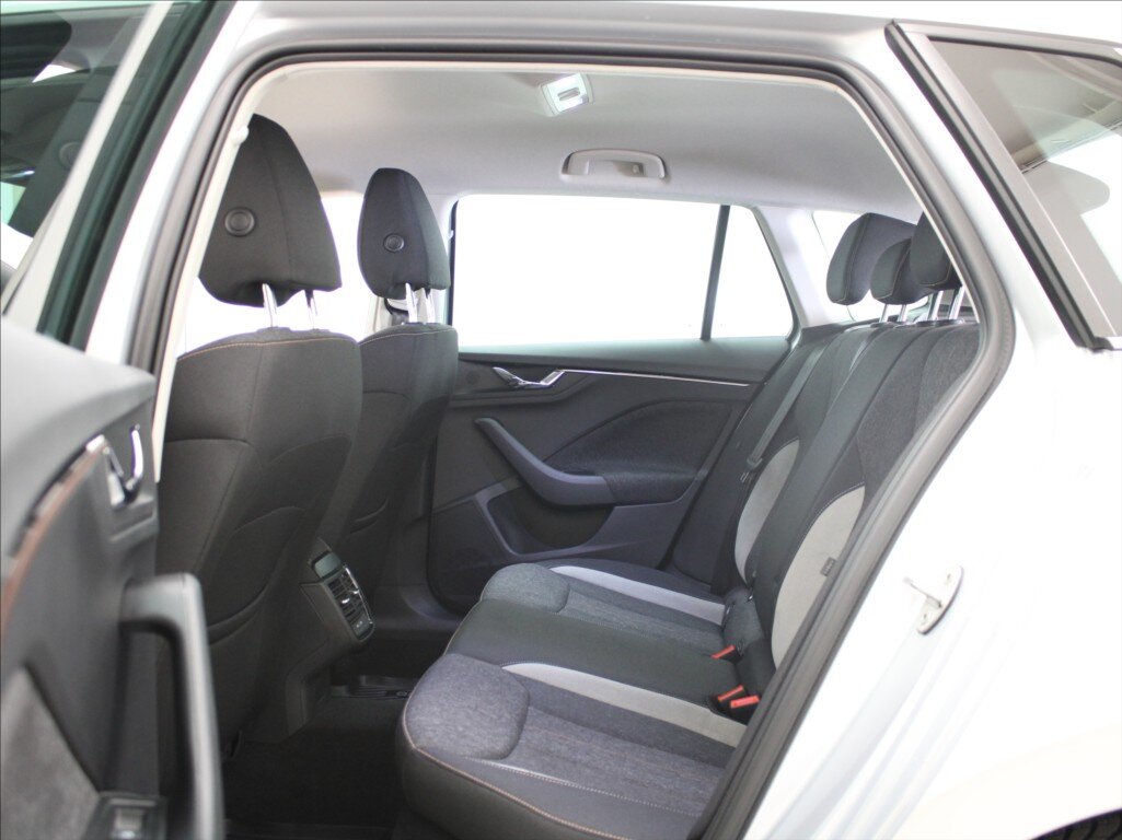 Škoda Kamiq SUV / Terénní 999,0 81 kw