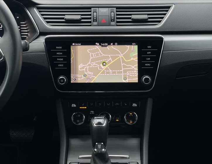 Škoda Superb Kombi 2,0 l 147 kw