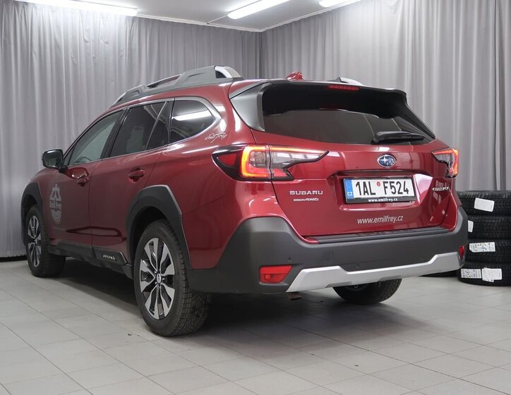 Subaru Outback Kombi 2,5 l 124 kw