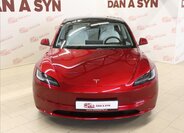 Tesla Model 3 Sedan / Limuzína 0,0 366 kw
