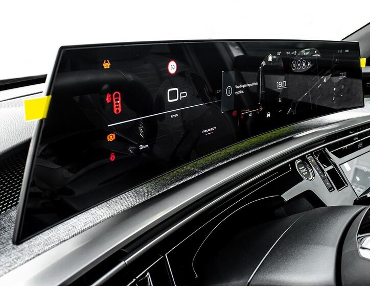 Peugeot 5008 SUV / Terénní 1,2 l 107 kw