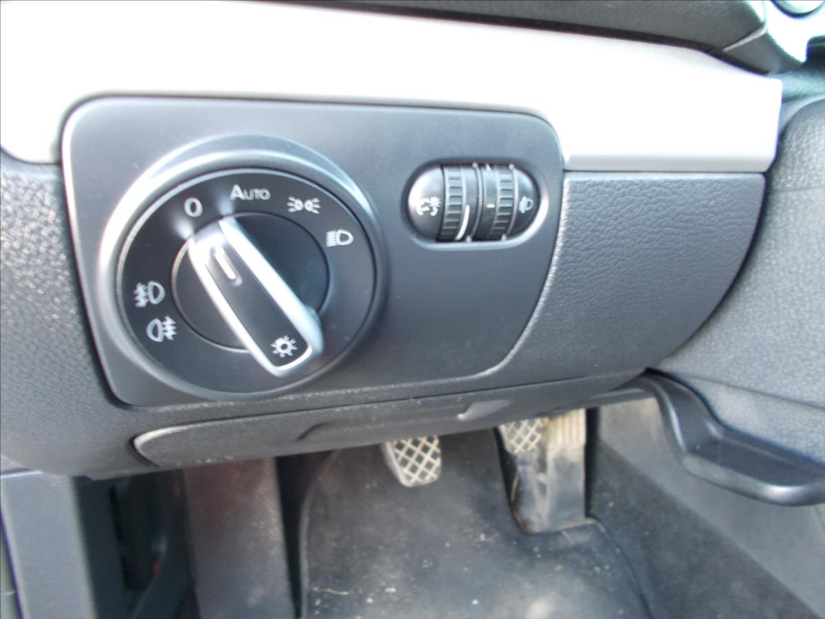 Volkswagen Golf Hatchback 1,4 l 90 kw