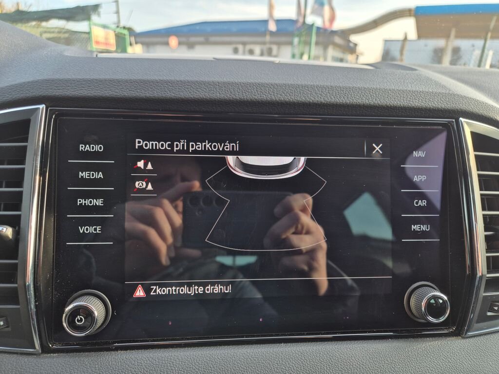 Škoda Karoq SUV 1,5 l 110 kw