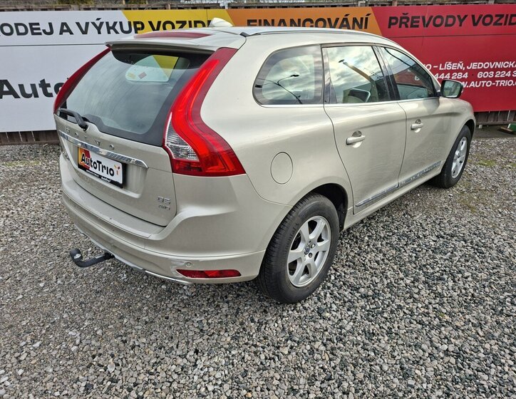 Volvo XC60 Kombi 2,4 l 162 kw