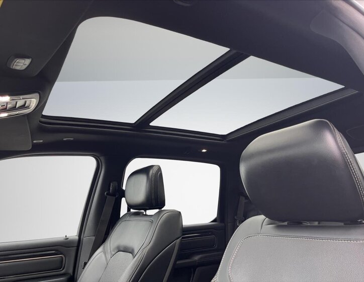 Dodge RAM 1500 Pick-up 5,7 l 291 kw