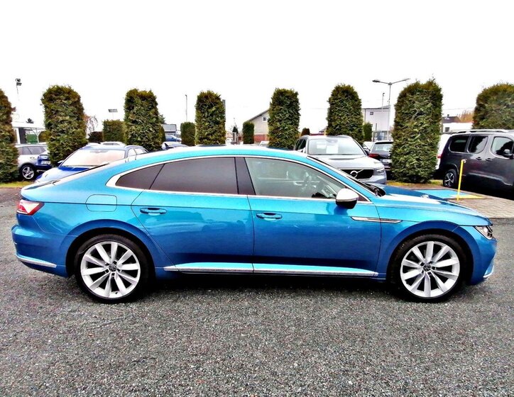 Volkswagen Arteon 8
