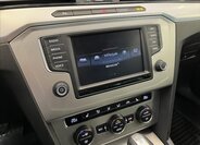 Volkswagen Passat Kombi 2,0 l 140 kw