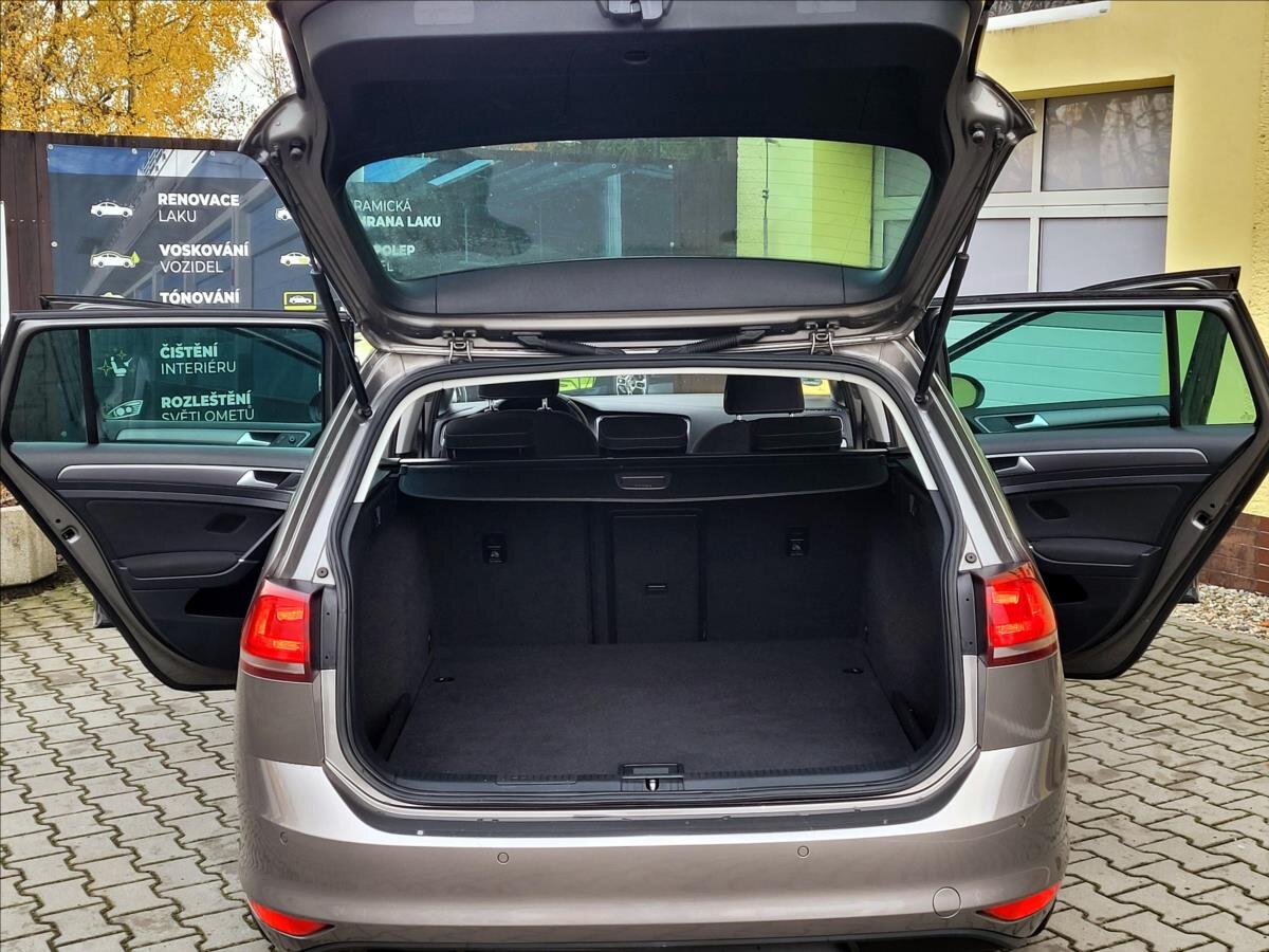 Volkswagen Golf Kombi 1,2 l 81 kw