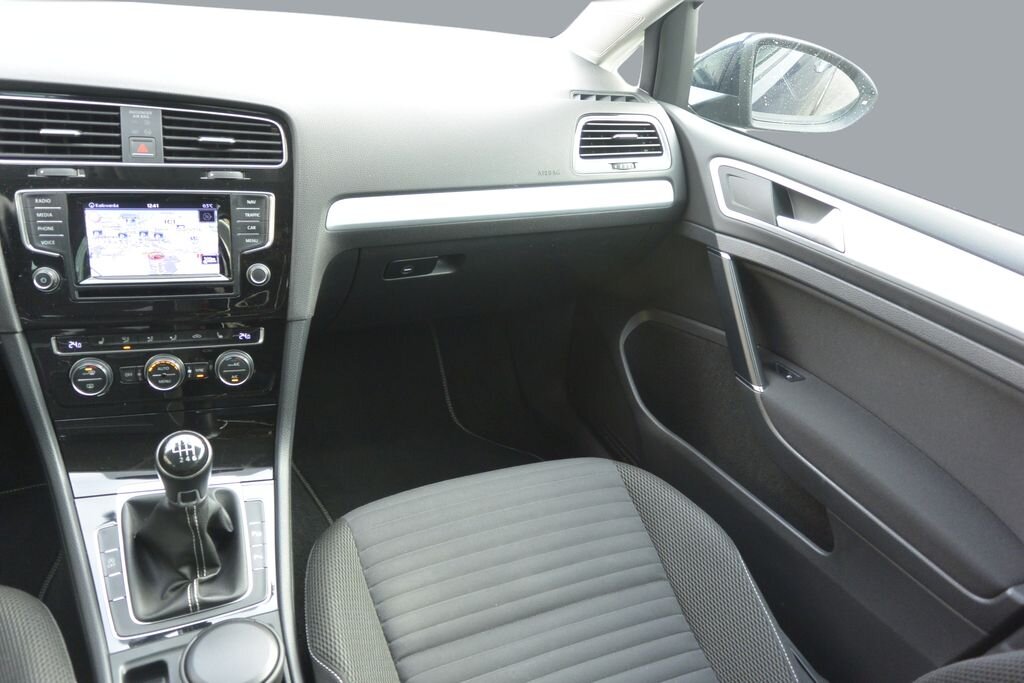 Volkswagen Golf Kombi 2,0 l 110 kw