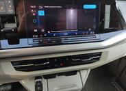 Volkswagen Multivan 13